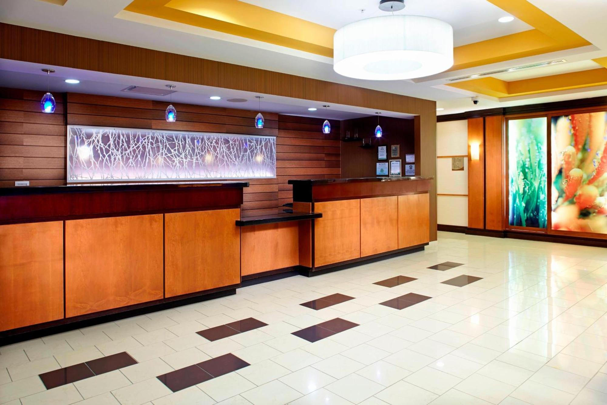 Fairfield Inn & Suites Pittsburgh Neville Island Robinson Township Exterior foto